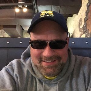 Meet your Posher, Marc